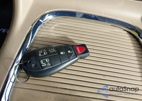 2014 Dodge Grand Caravan Sxt from USA, damaged, VIN 2C4RDGCG5ER262252